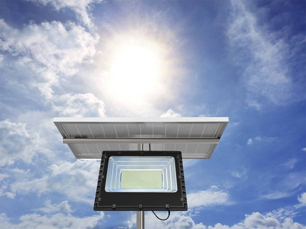 Đèn LED năng lượng mặt trời – Giải pháp tiết kiệm điện hiệu quả và thân thiện môi trường
